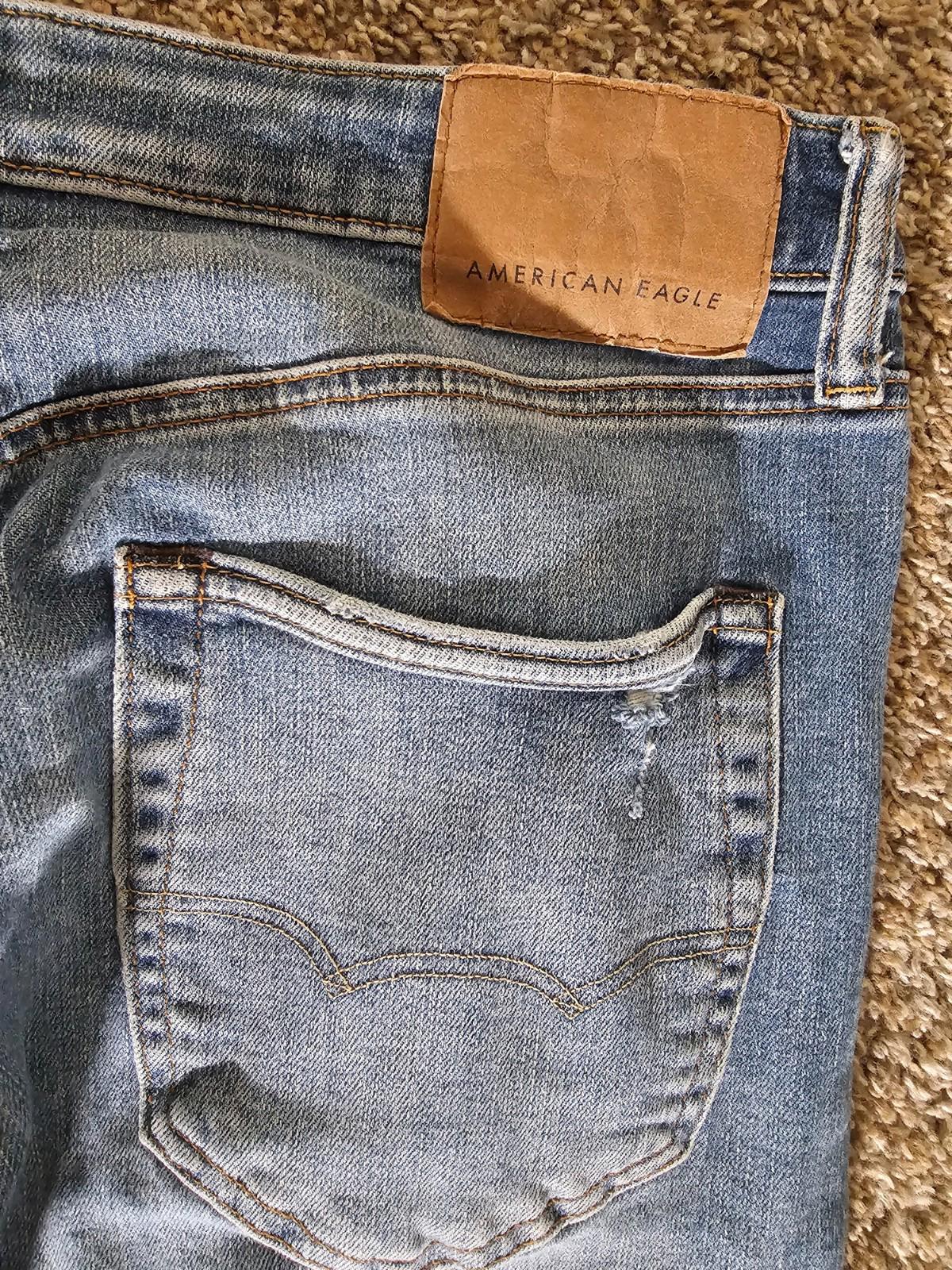 American Eagle Distressed Straight Leg AirFlex Temp Tech Denim Jeans Mens 31x34