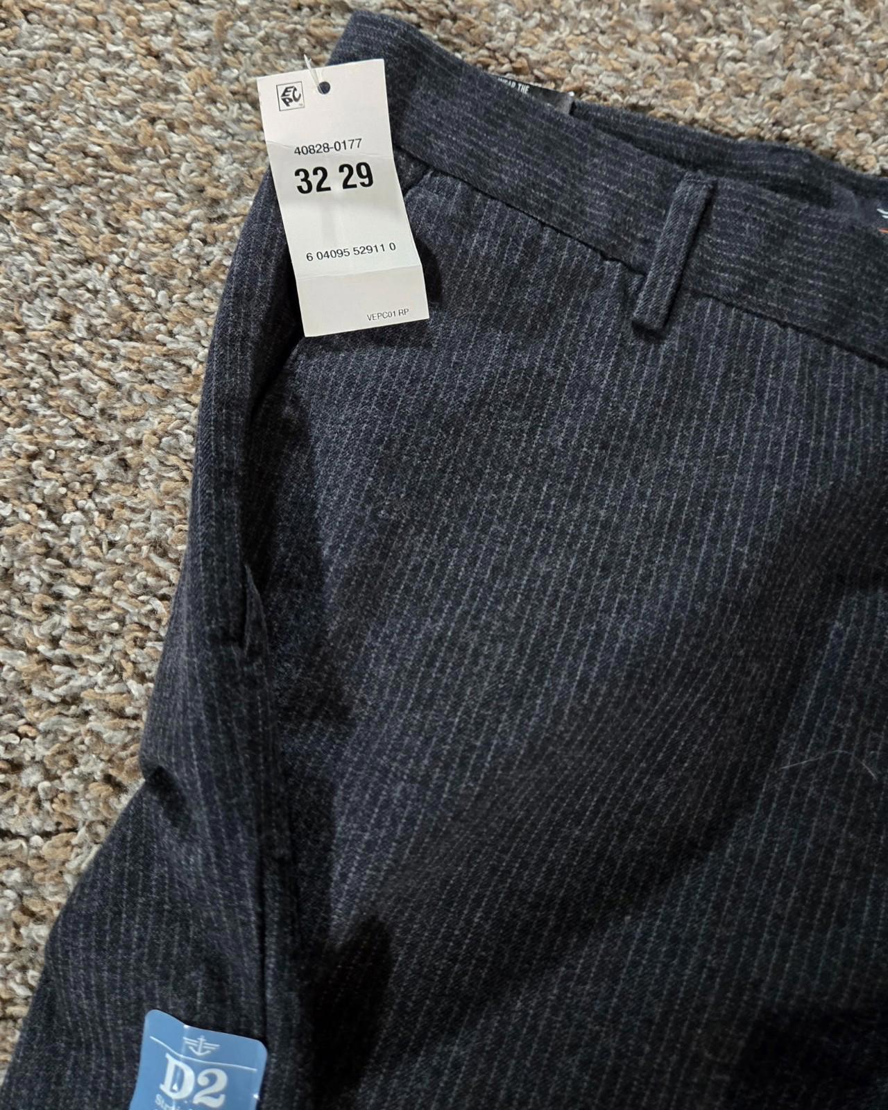 Dockers Signature D2 Pants NWT Men 32x29 Pinstriped Straight