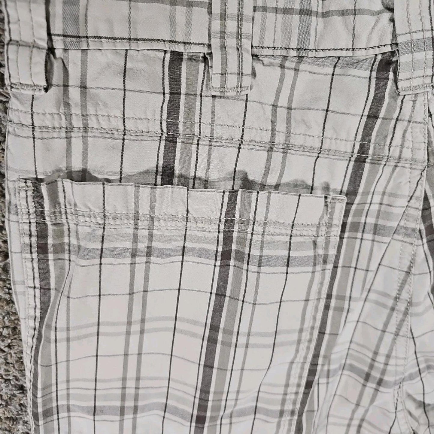 Wrangler Authentic Issue HERO Sz 32 Cargo Shorts