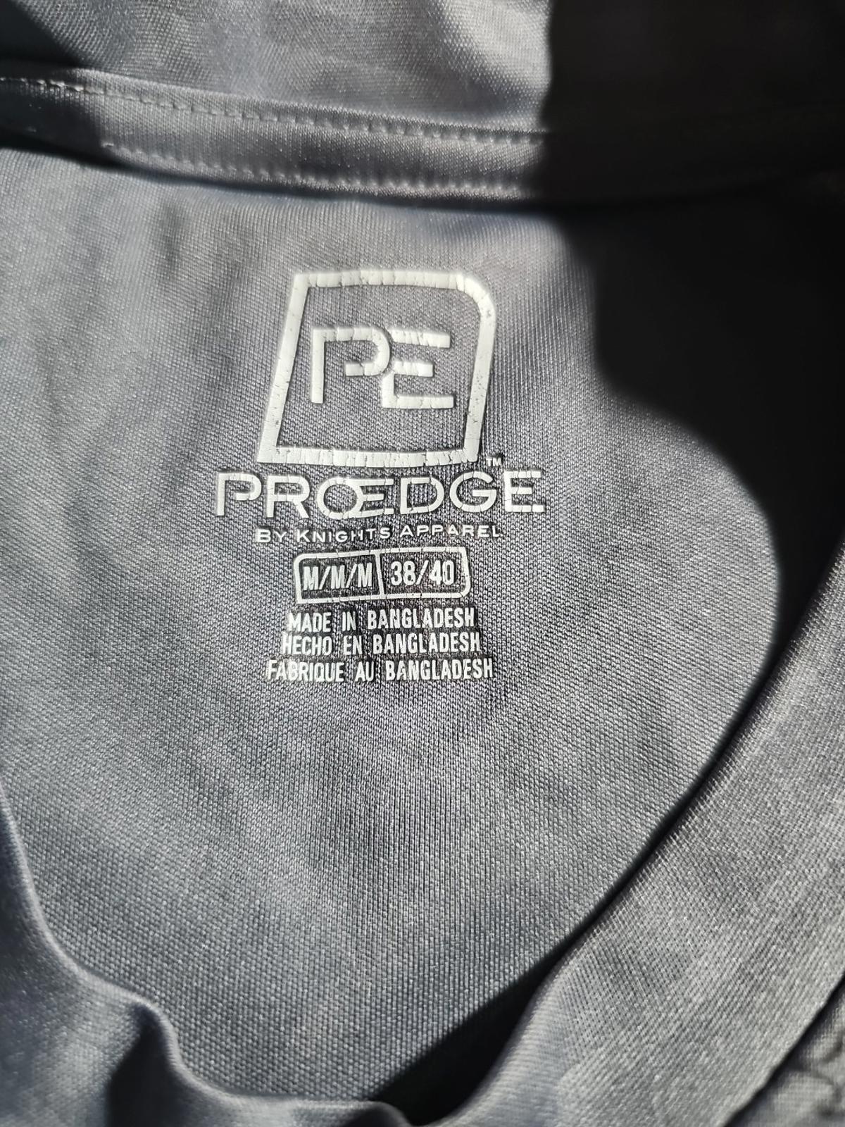 Pro Edge Knights Apparel Wisconsin Badgers Athletic Tshirt M