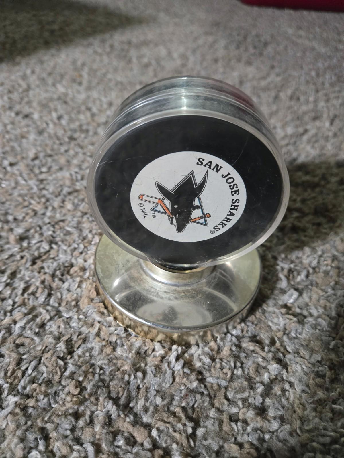 San Jose Sharks Vintage Logo NHL Hockey Puck Trench Mfg Display Case