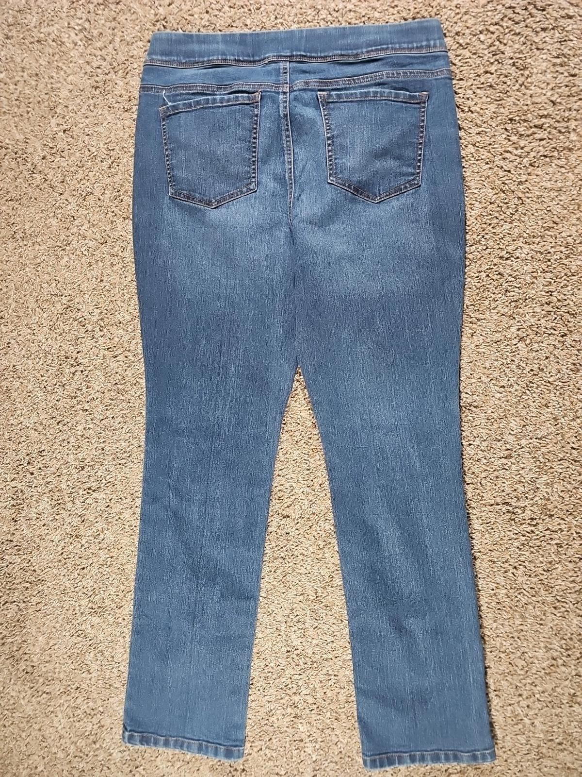 Gloria Vanderbilt Avery Straight Leg Sz 8