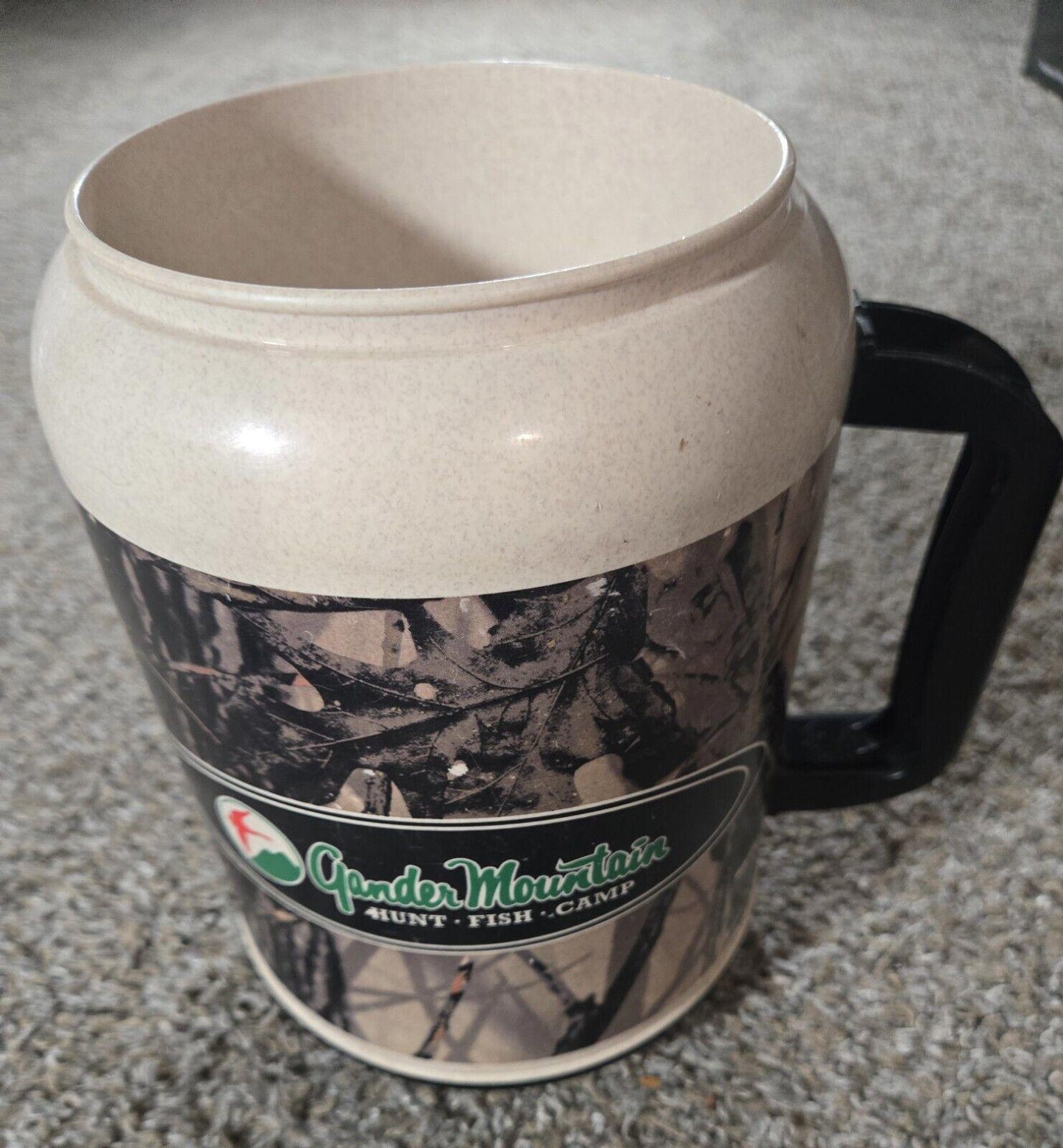 Gander Mountain Whirley Camouflage Insulated Cup Hunt Fish Camp 64 Oz Camo Mug