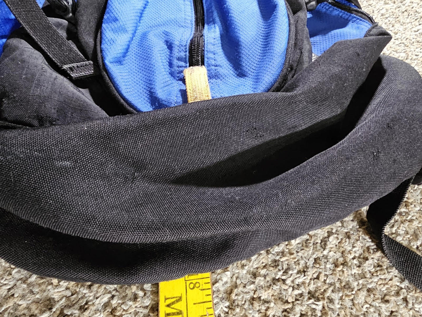 Ogio Ionik Performance Hiking Outdoors Backpack Blue