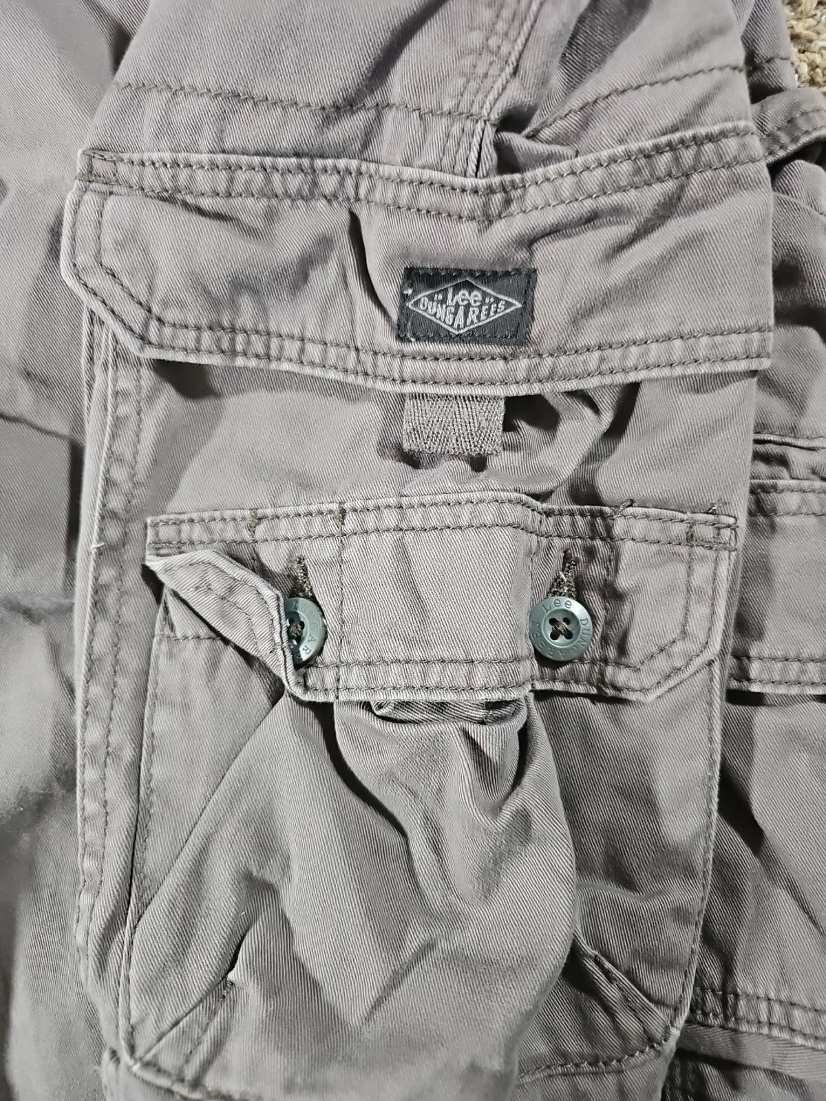 Lee Dungarees Cargo Shorts Sz 50 Gray Utility Grunge