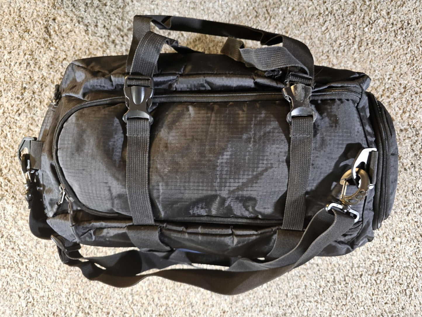 Gaspari Nutrition gym duffle bag