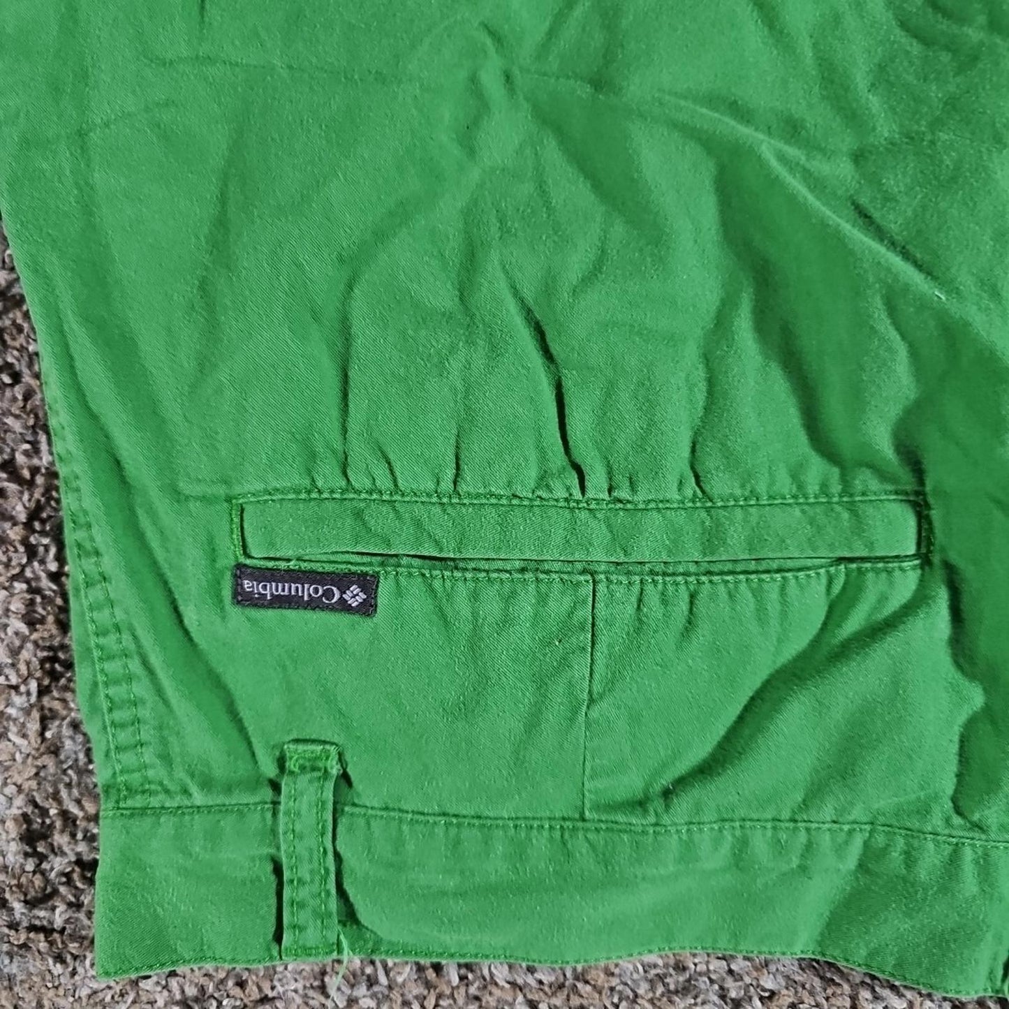 Columbia Green Shorts 34W 10L