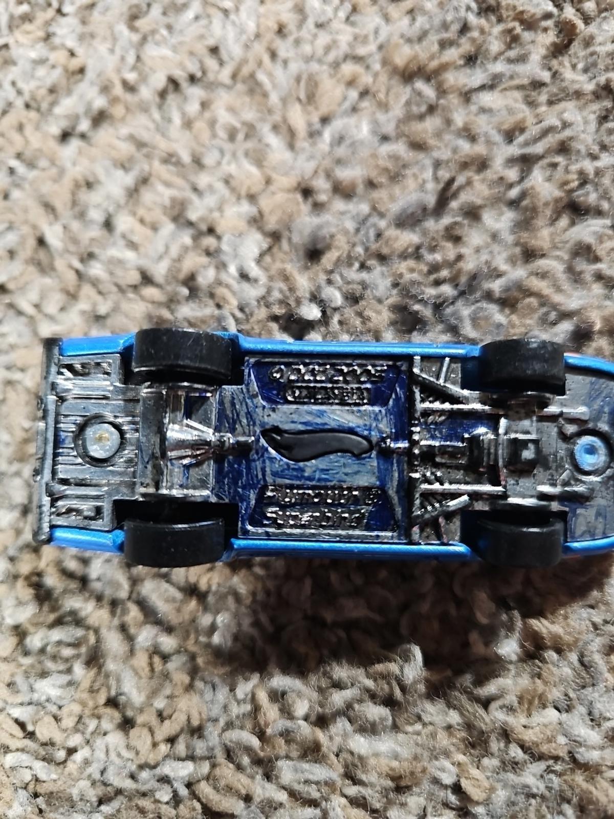 DCC 2005 Plymouth Superbird Diecast Car