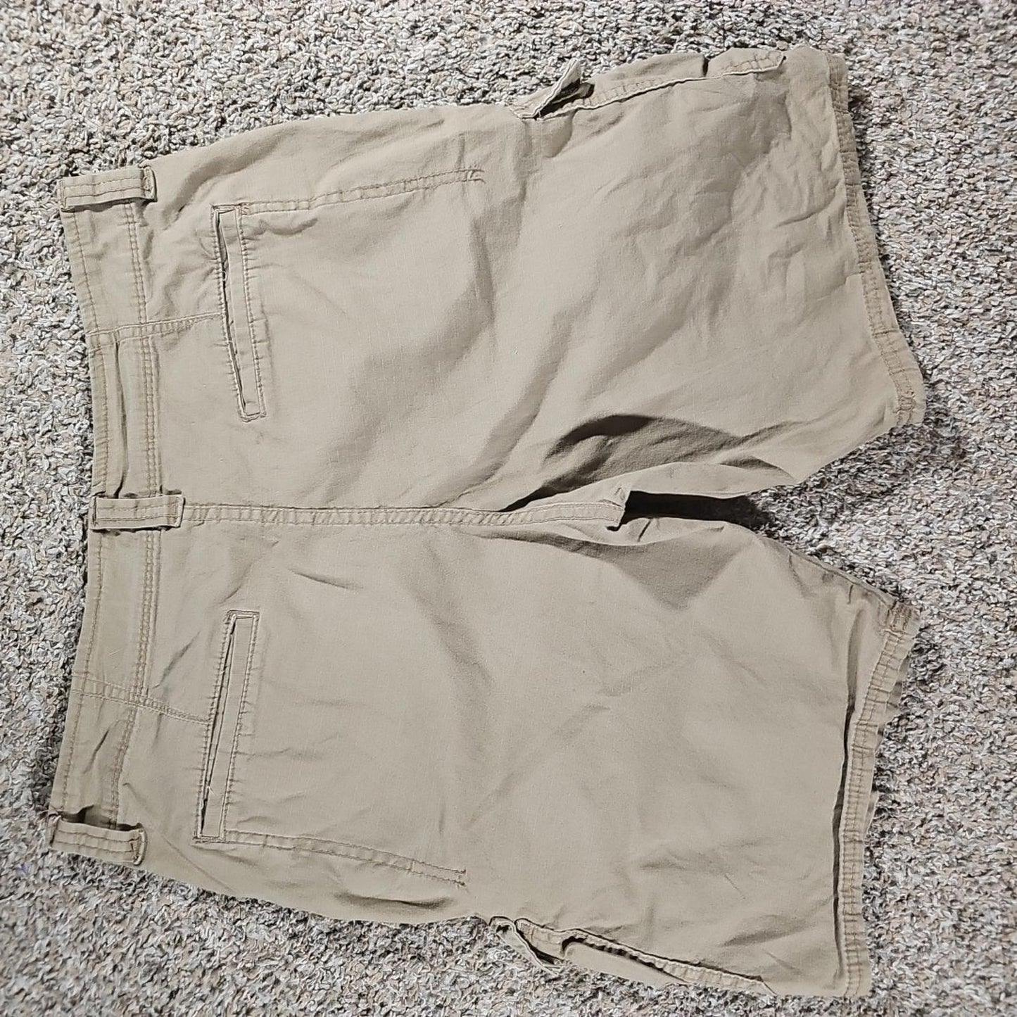 Wrangler Sz 32 Relaxed Fit Cargo Shorts