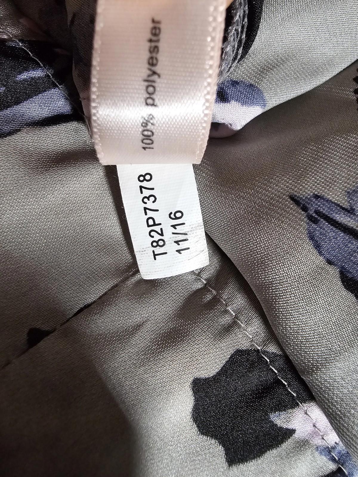 The LIMITED Small Gray Floral Tie Tank Top