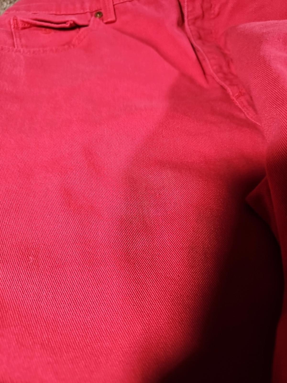 Gloria Vanderbilt Amanda HOT Pink Stretch Jeans 14 IronMark?