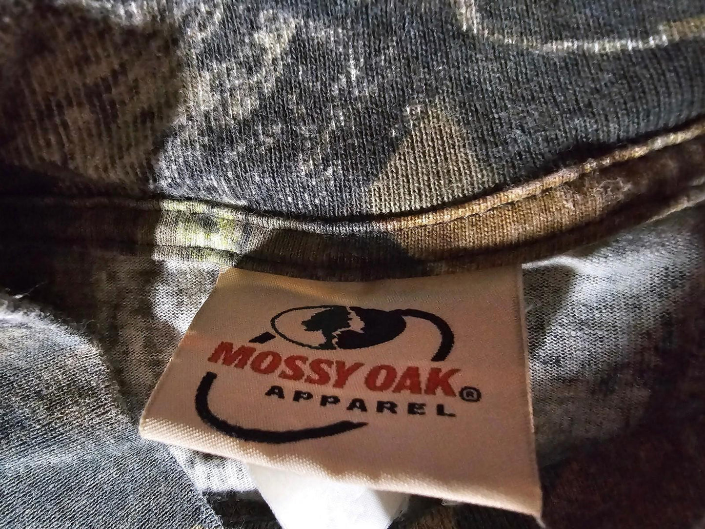 Mossy Oak Apparel XL Camo long sleeve shirt