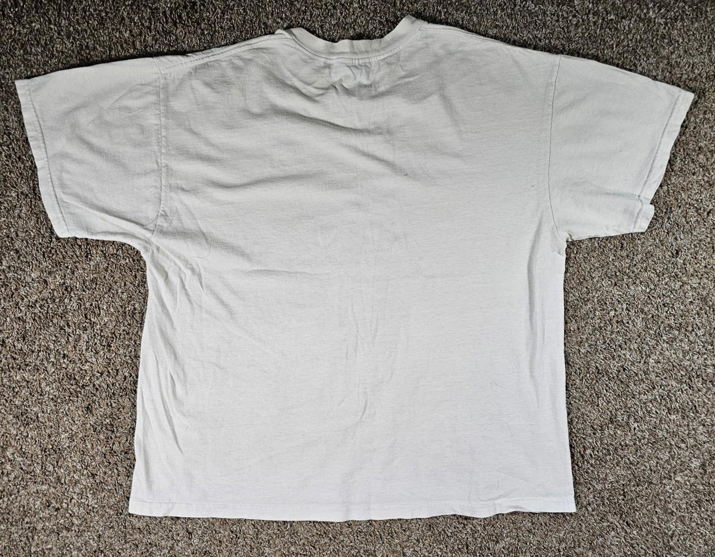 XL White NIKE t-shirt Some Yellowing