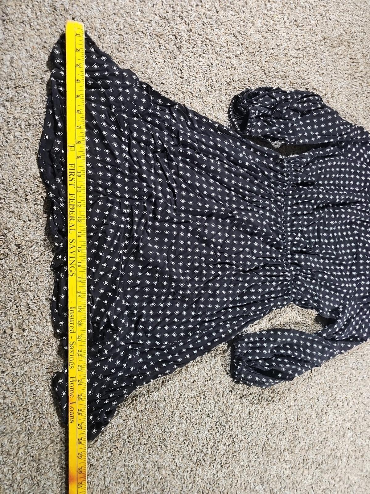 Old Navy Medium LS Black Dress