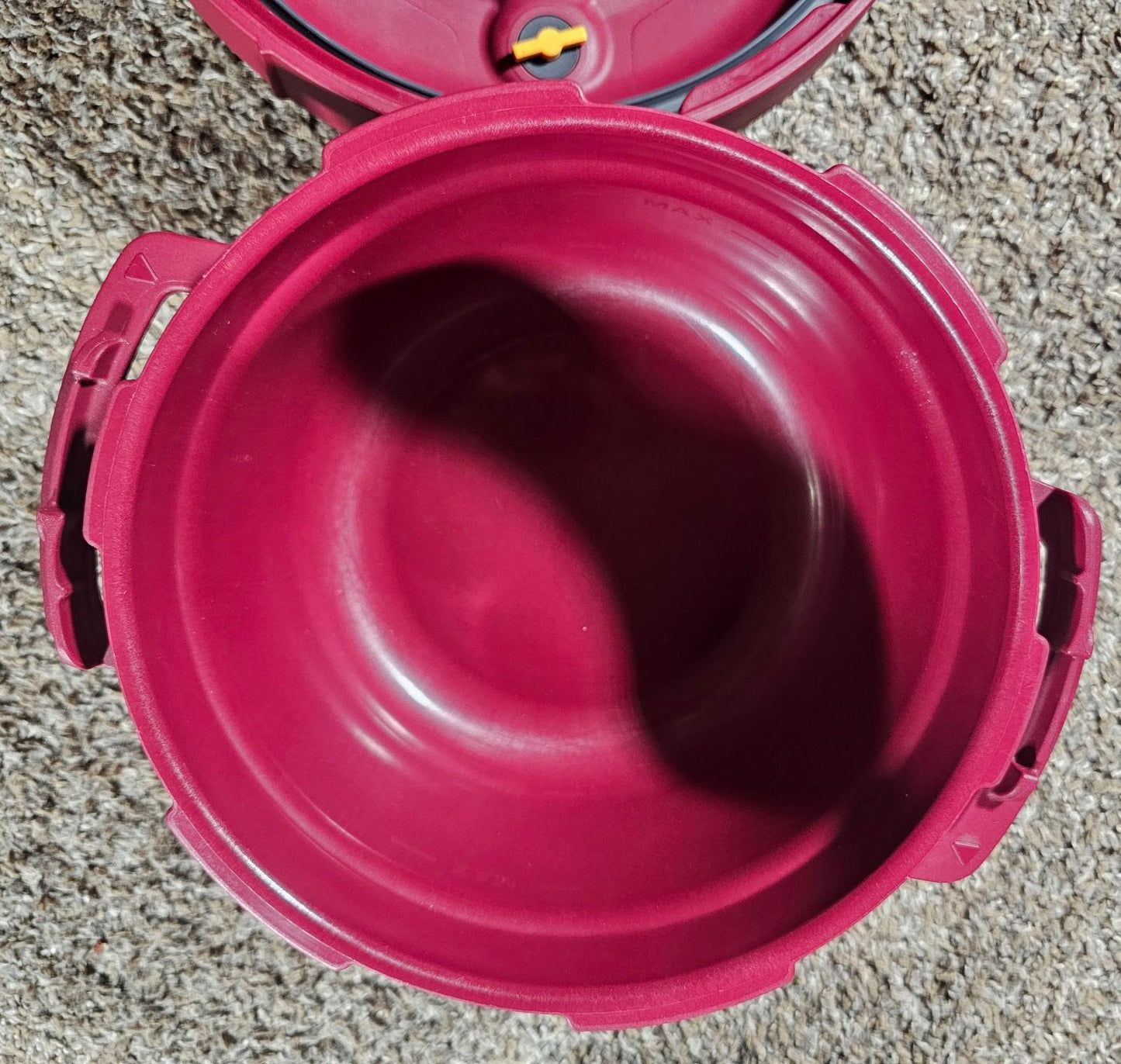 Tupperware Microwave Pressure Cooker 3L / 3QT Cranberry Red 7643A-2 7643A-1
