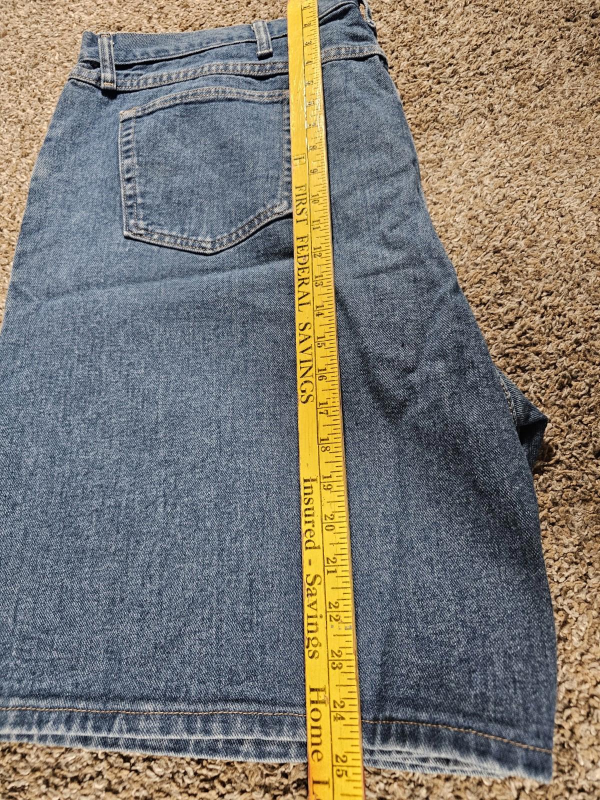 Wrangler Sz 46 Relaxed Fit Denim Jeans Shorts
