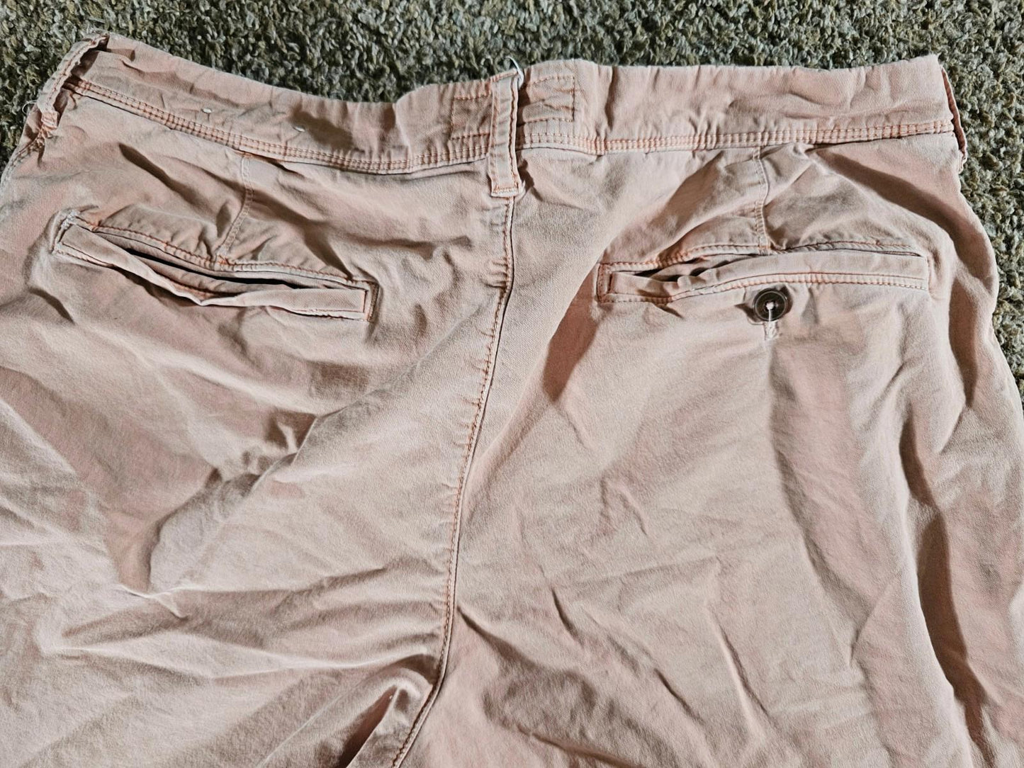 Men’s American Eagle Next Level Flex Pink Chino Shorts Sz 36