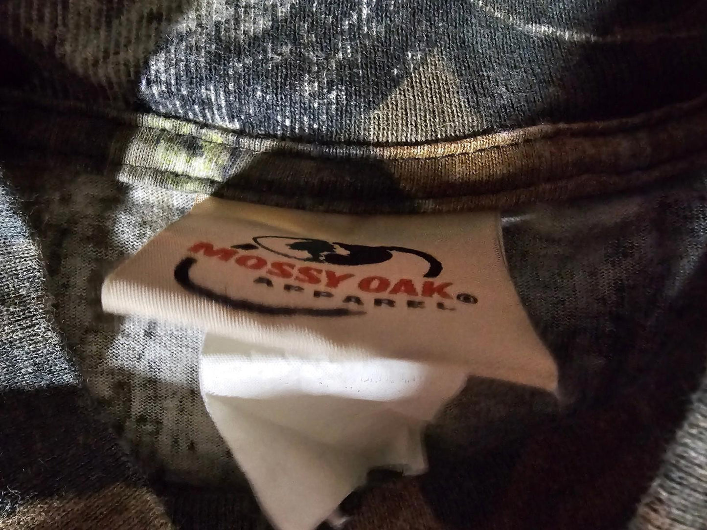 Mossy Oak Apparel XL Camo long sleeve shirt