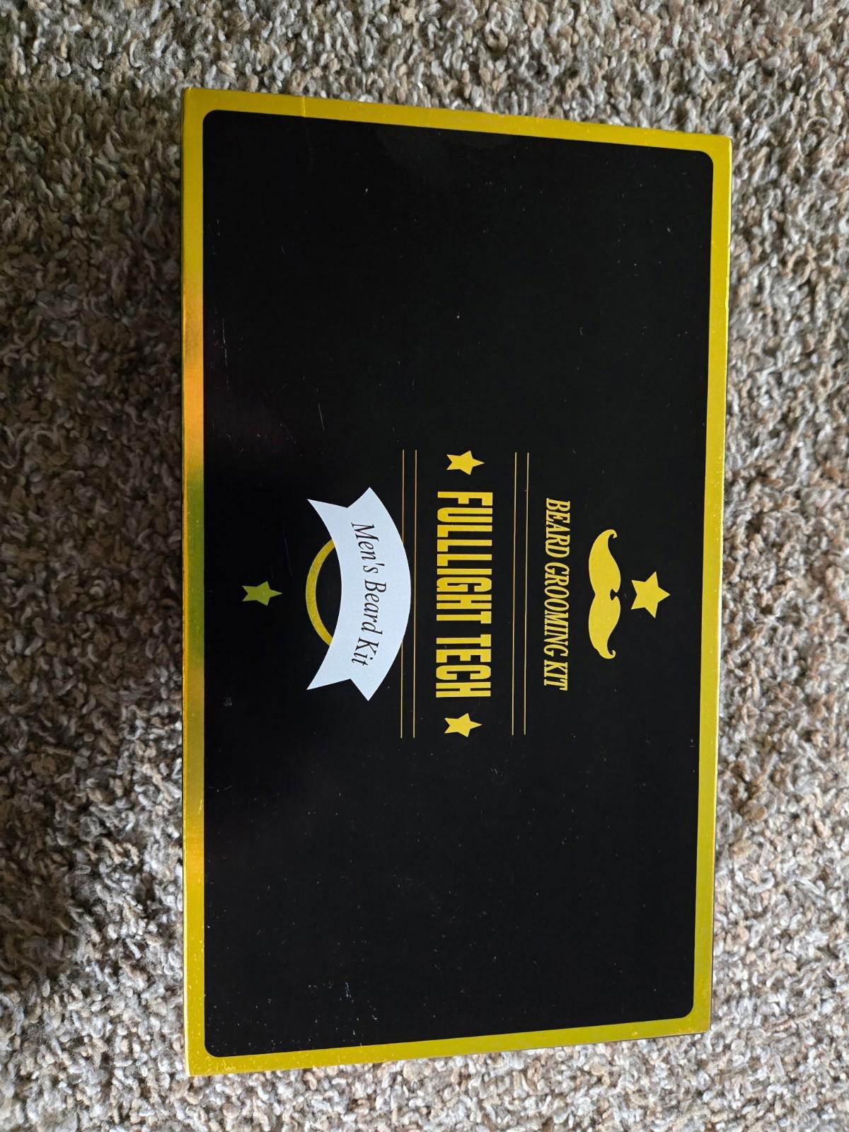Full Light beard grooming kit