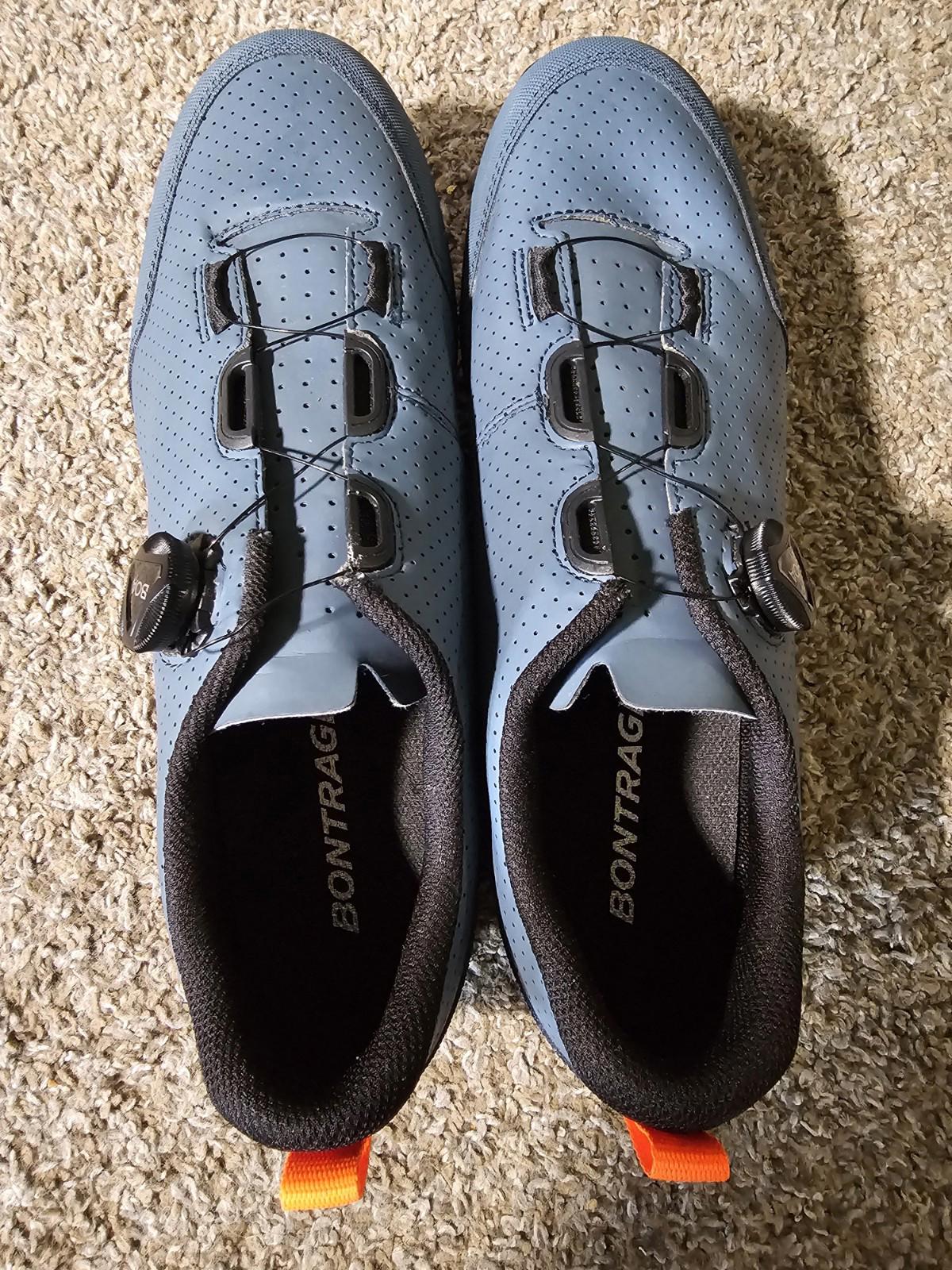 Bontrager Evoke Mountain Bike Shoe US13EU46 Blue/Orange TREK