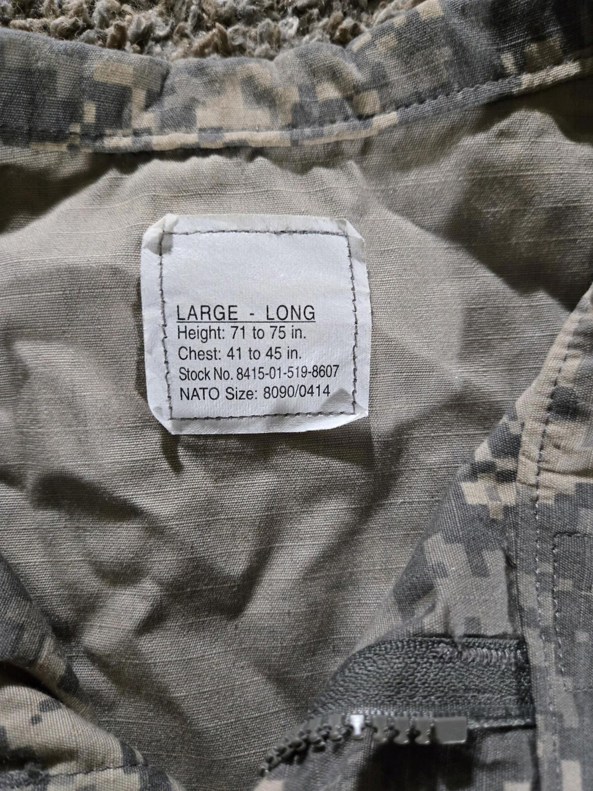 Army Digital Camo ACU L Long Wyoming National Guard Patch