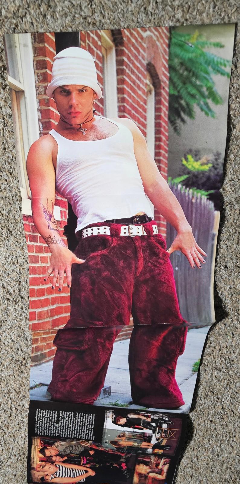WWE WWF MAGAZINE EXTREME LIFE ON THE EDGE JEFF HARDY BOYZ DIVA LITA