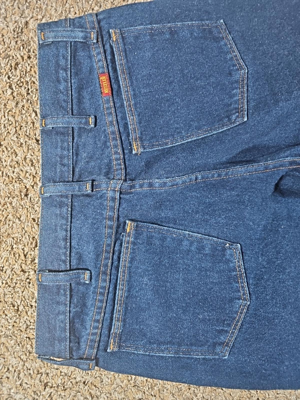 Rustler 31x32 Straight Blue Jeans