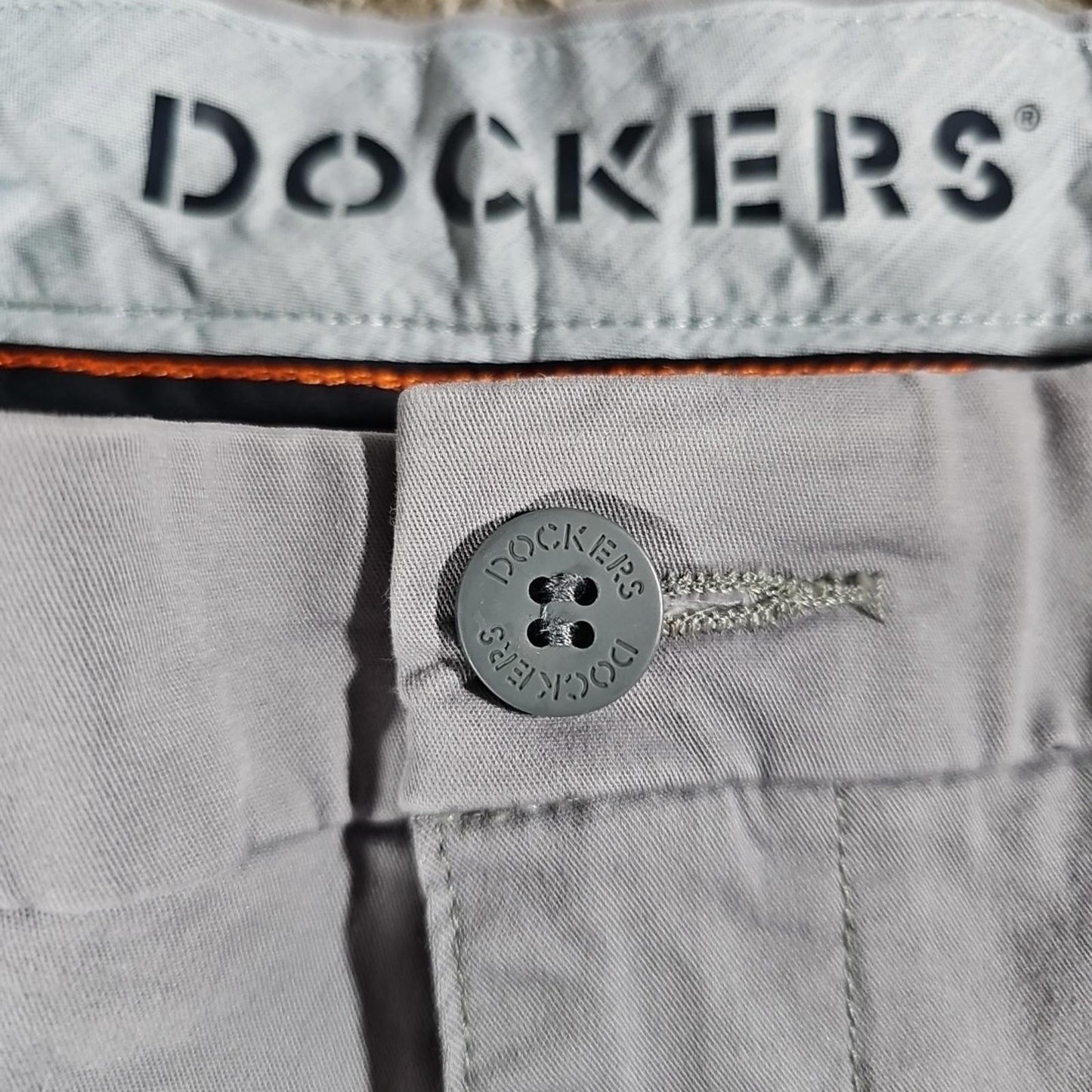 Dockers Supreme Flex Ultimate Short Sz 38 Gray Shorts Stain