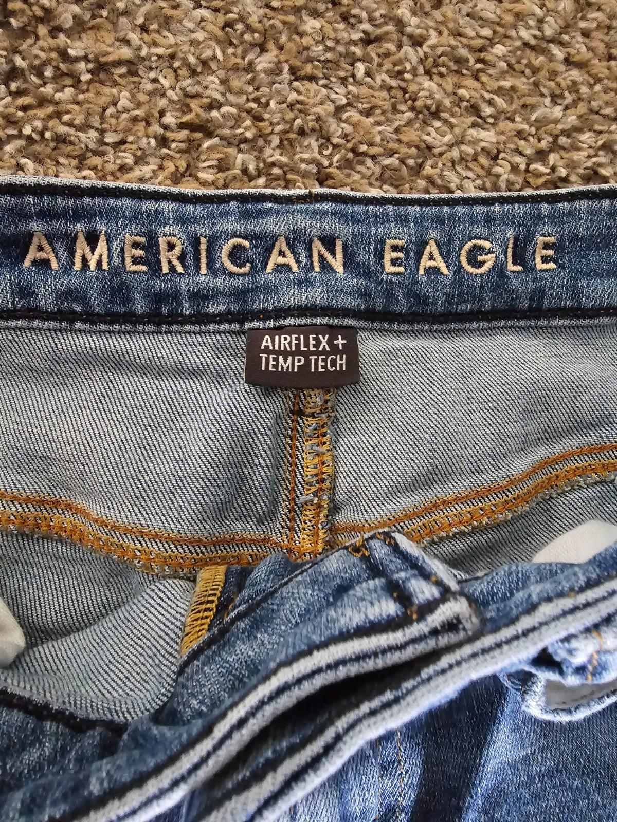 American Eagle Distressed Straight Leg AirFlex Temp Tech Denim Jeans Mens 31x34