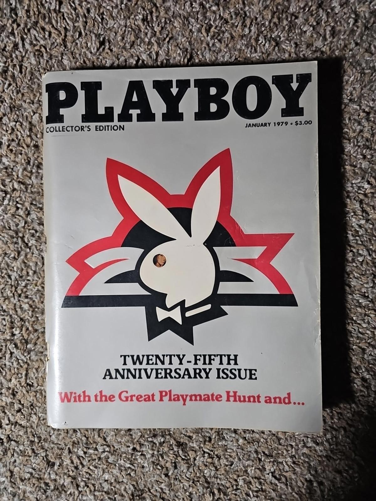 VTG Playboy Magazine 25th Anniversary Collector’s Edition Complete w/ centerfold