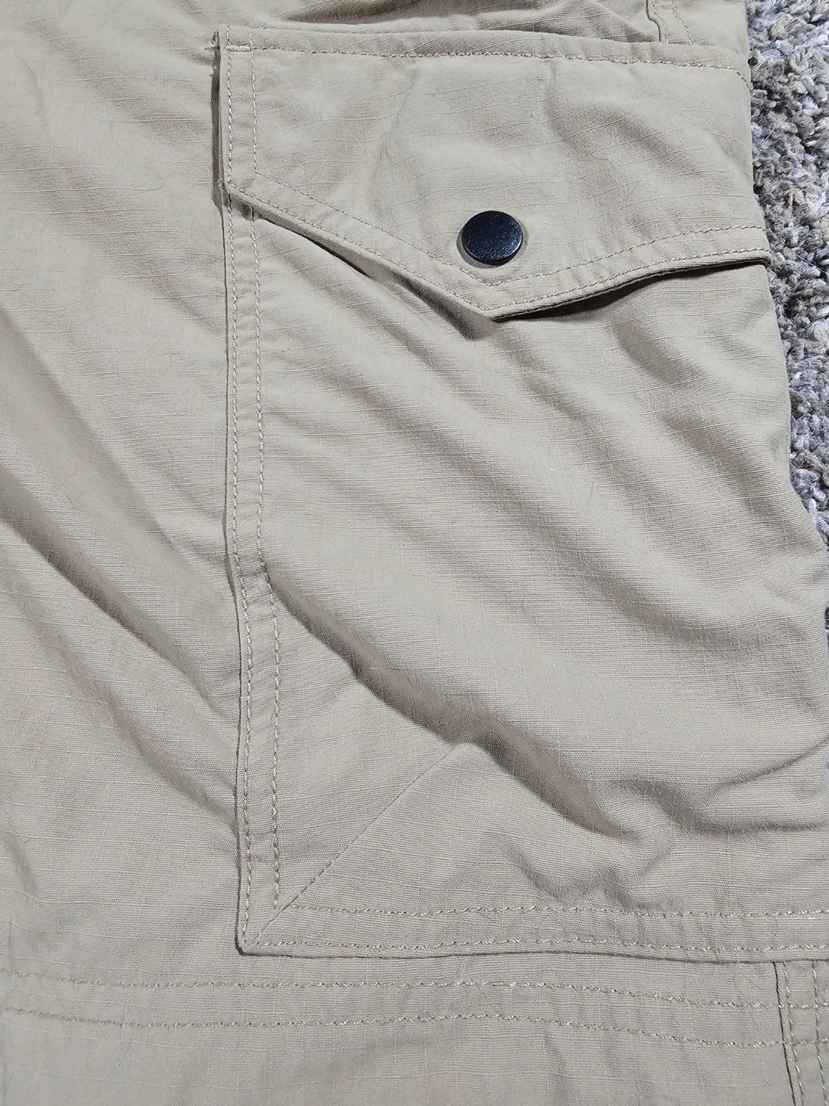 Duluth Trading Co Shorts Mens 34 Khaki Tan Cargo Utility