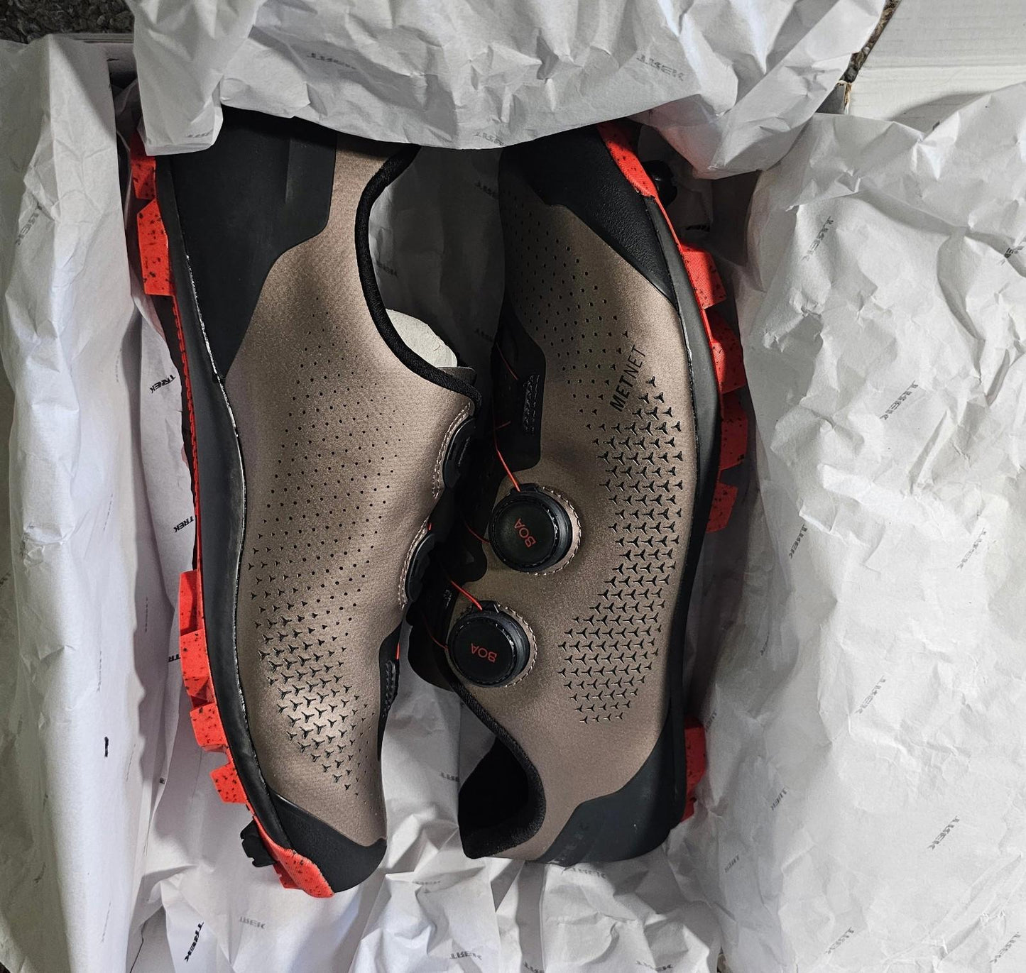 TREK Cambion Bronze Age Mountain Bike Shoe OCLV Carbon MetNet BOA US12 EU45
