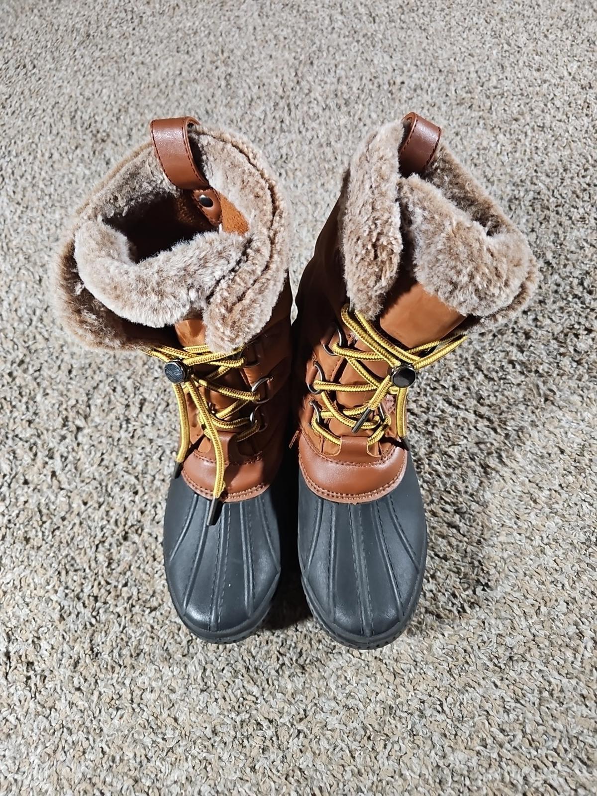 Time & Tru WMTT42CJ402 winter Boots
