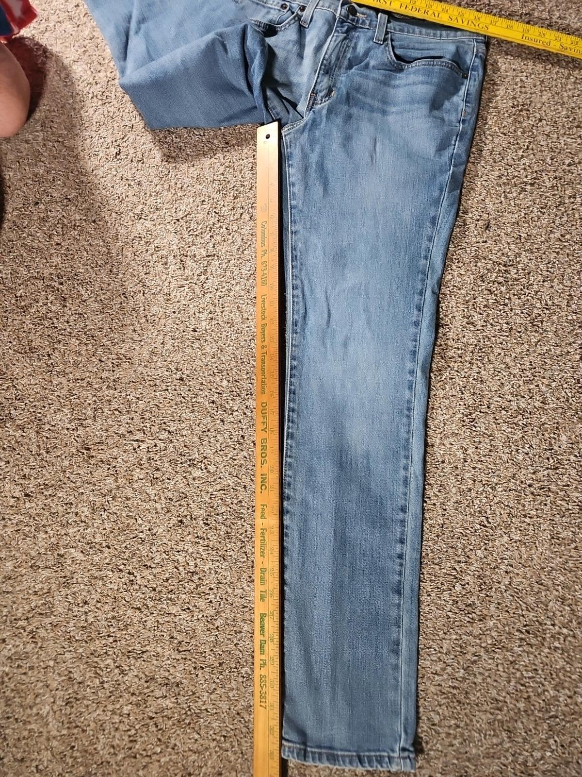 Sonoma 33x33(tag 33x34) Slim Fit Straight Jeans