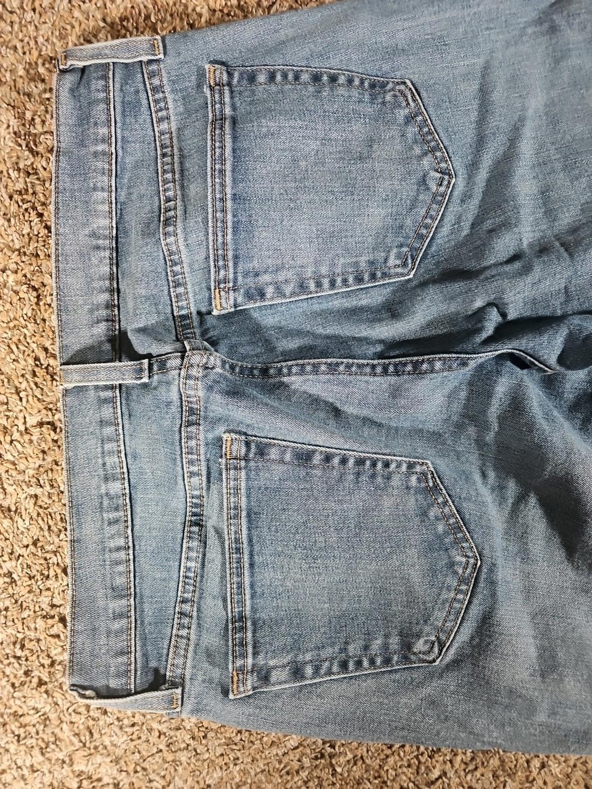 Sonoma 33x33(tag 33x34) Slim Fit Straight Jeans