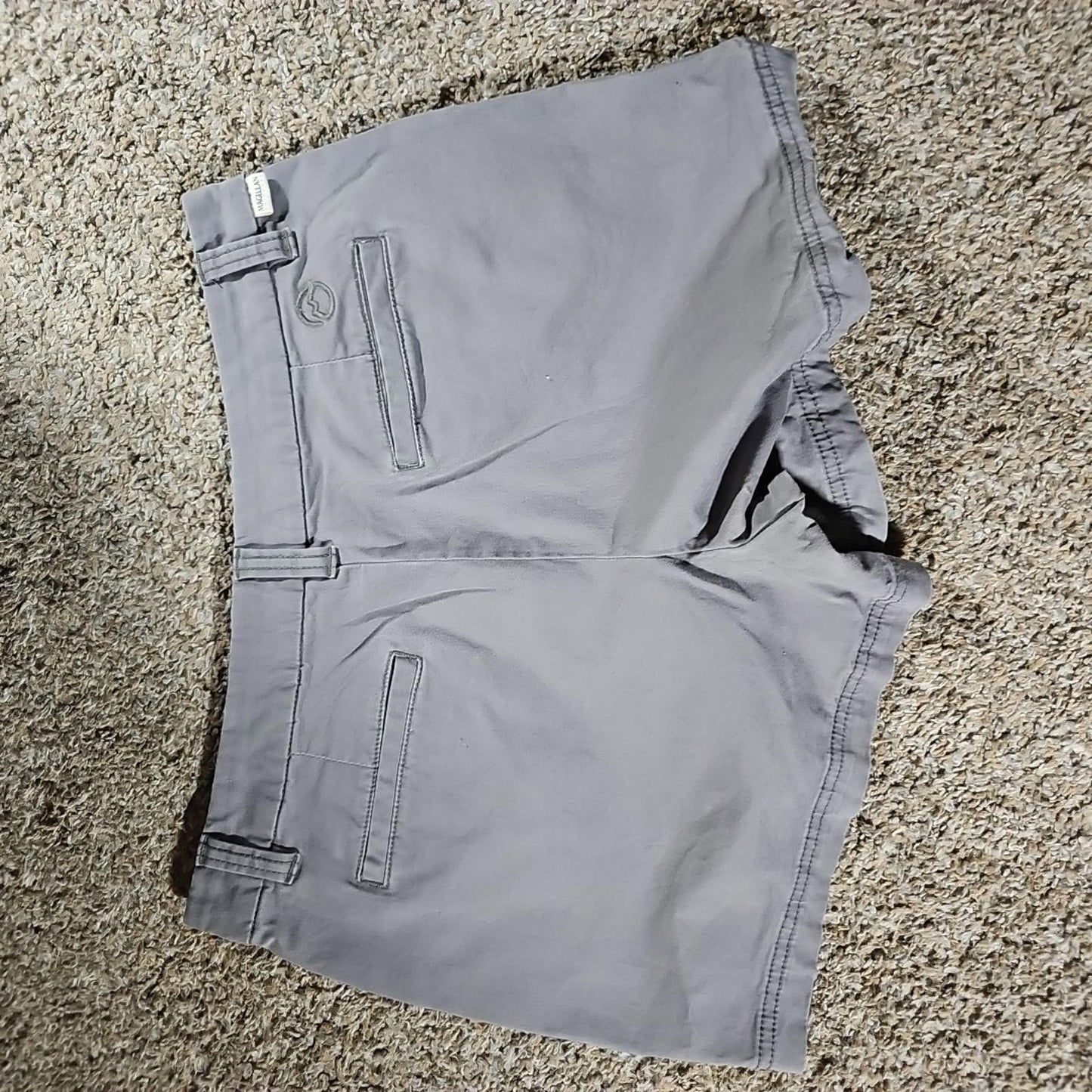 Magellan Outdoors Bermuda Shorts Women's Size 10 Gray