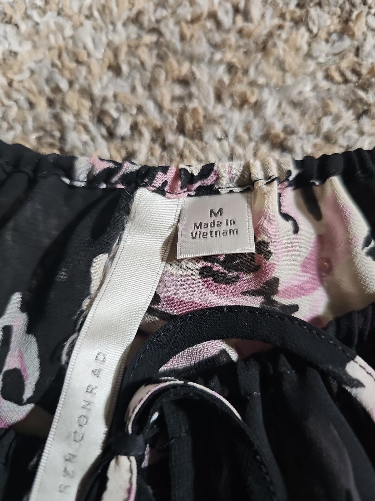 LC Lauren Conrad Sheer Blouse Black Floral M