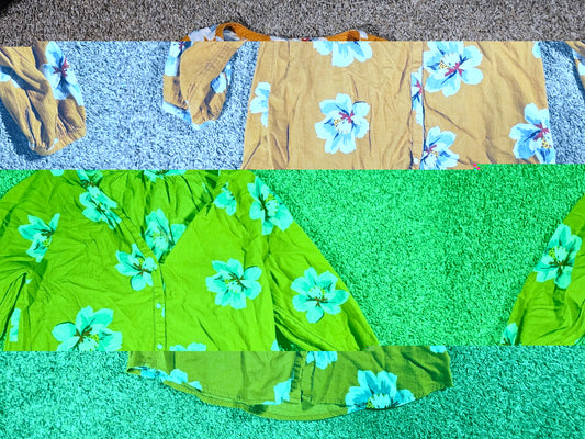 Old Navy Yellow Floral Blouse Size Small