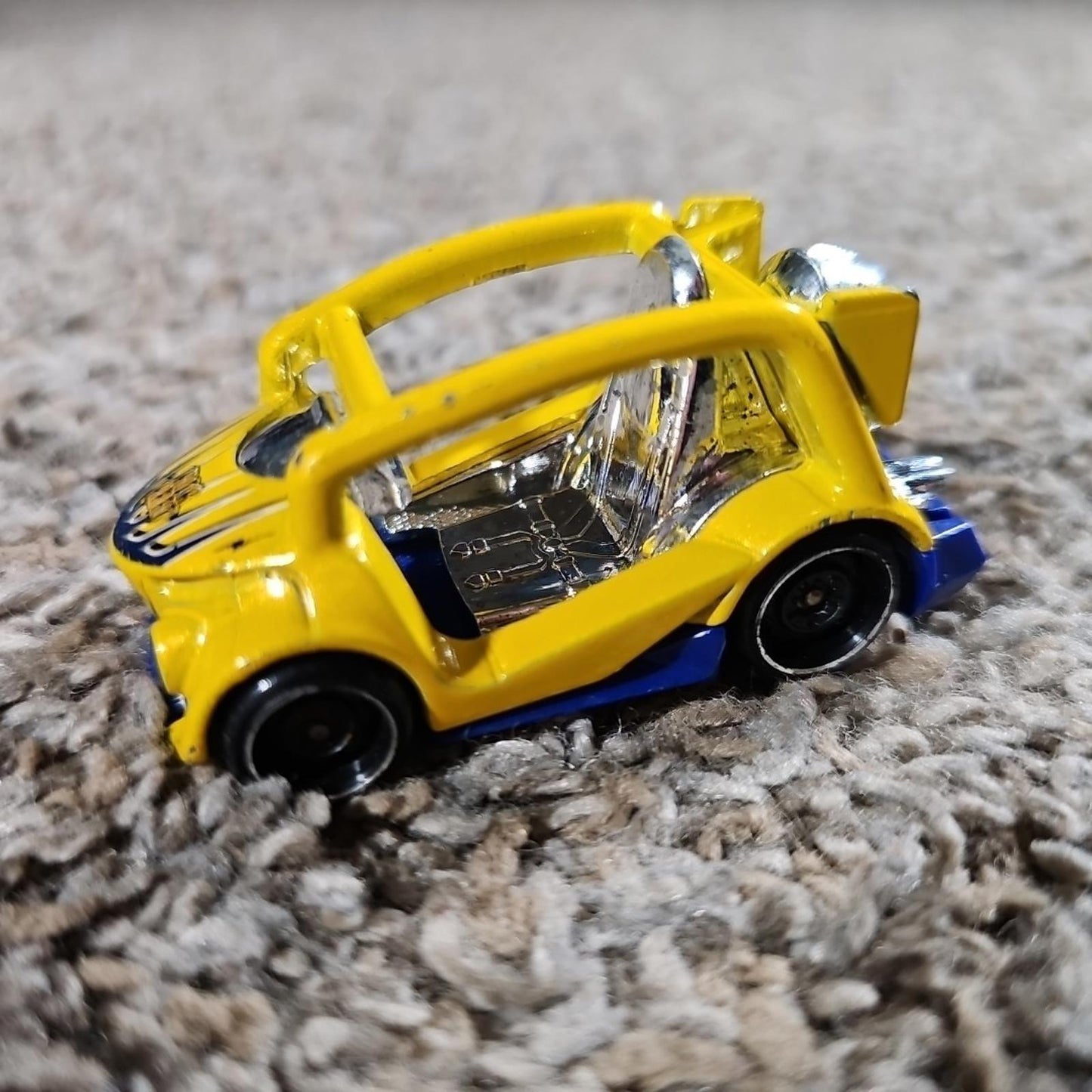 Hot Wheels - Kick Kart - Yellow and Blue - FJV83- 2017