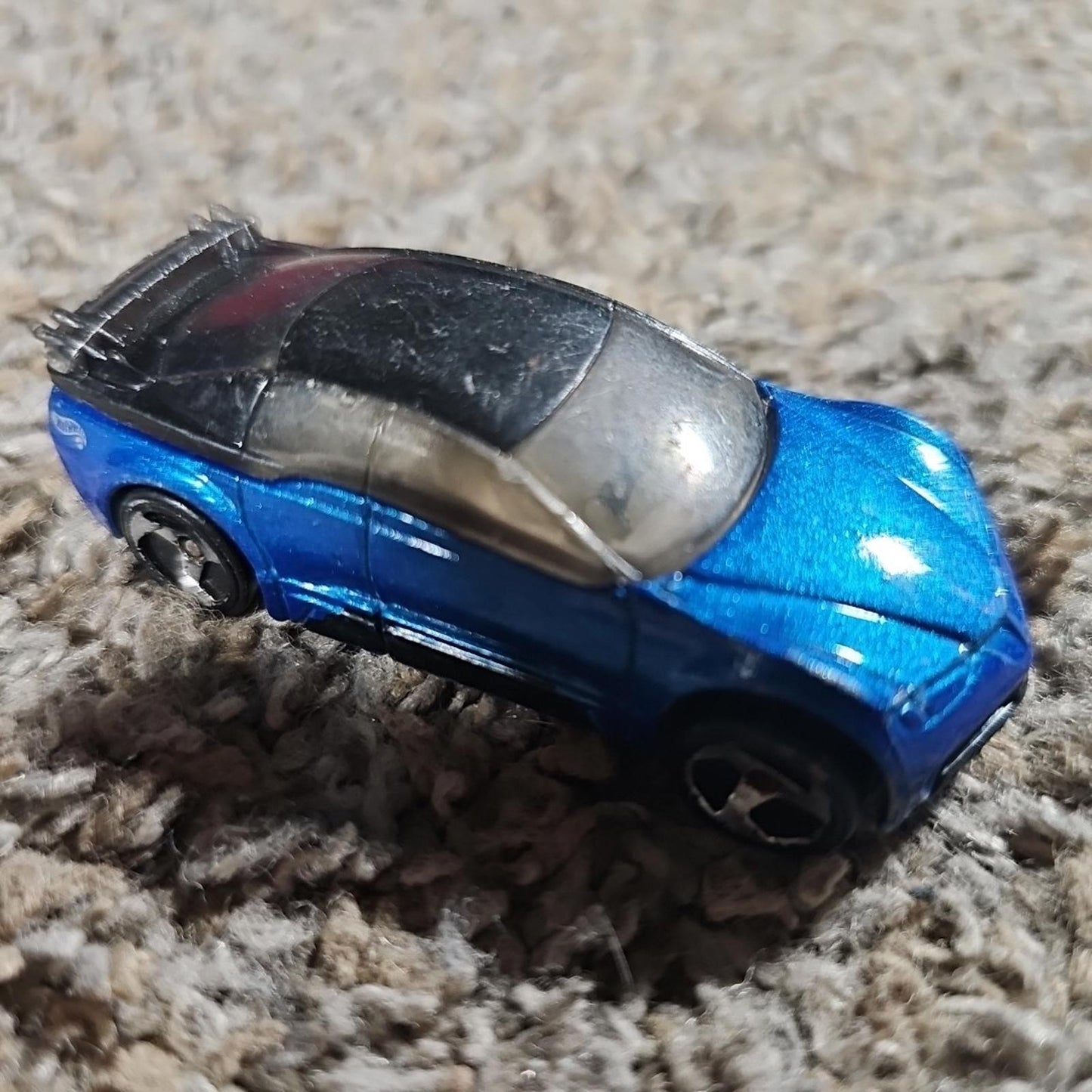 1998 Hot Wheels Pontiac Rageous Car Blue Diecast 1/64