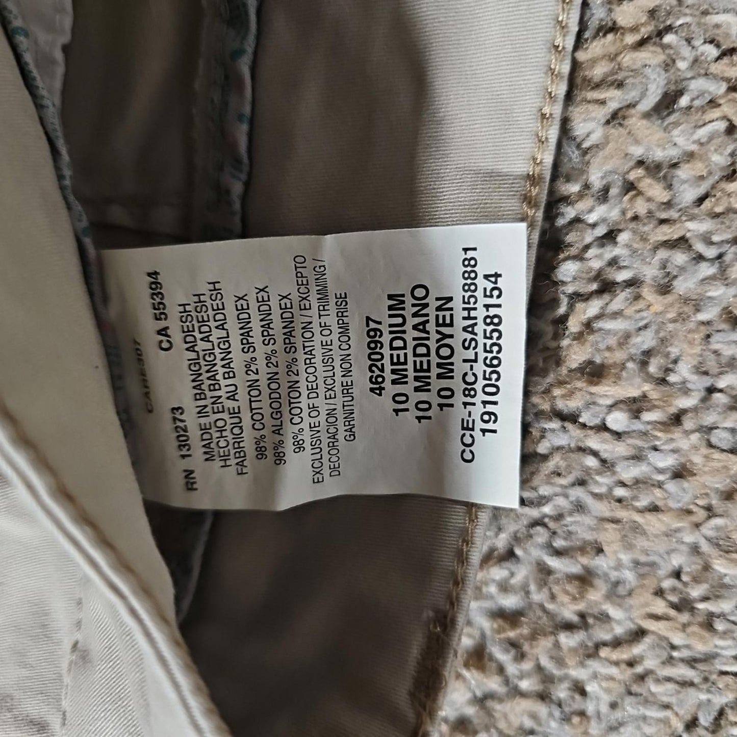 Lee Women Straight Fit Khaki Cargo Shorts 10M Outdoor Casual