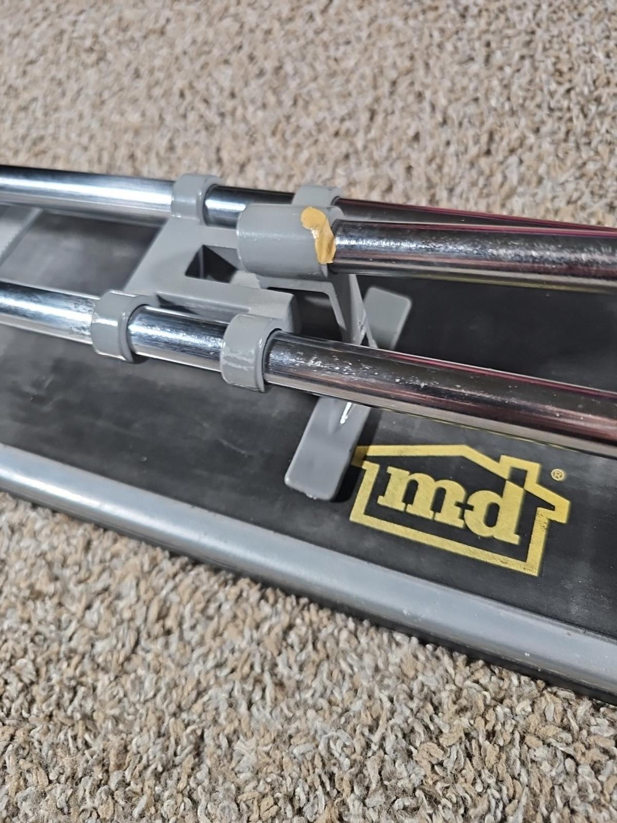 Used MD BUILDING TILE CUTTER - SEE Measurements