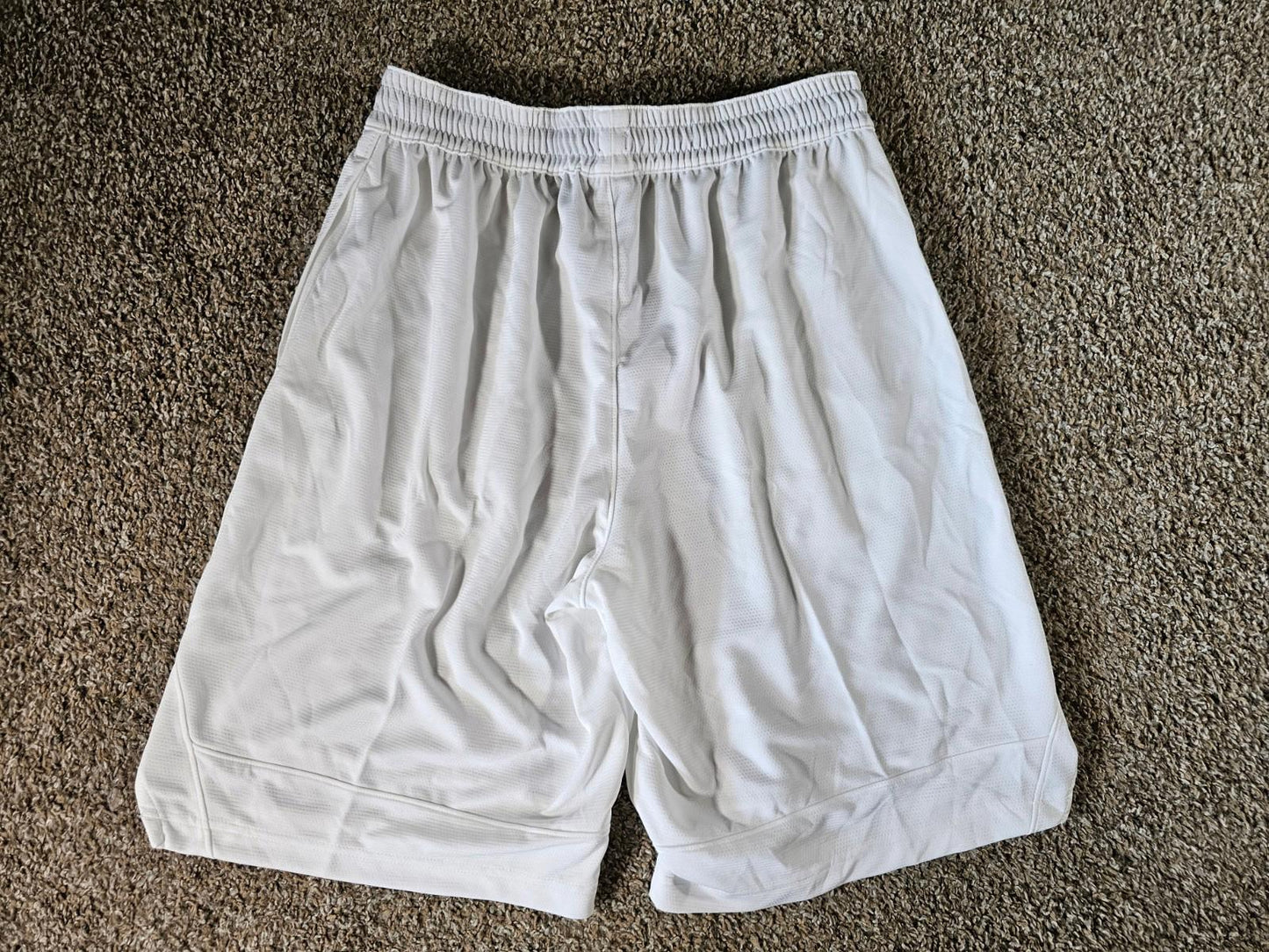 Nike Shorts Men Large White Dri-Fit Icon Basketball Active Gym AJ3914-100 NWD