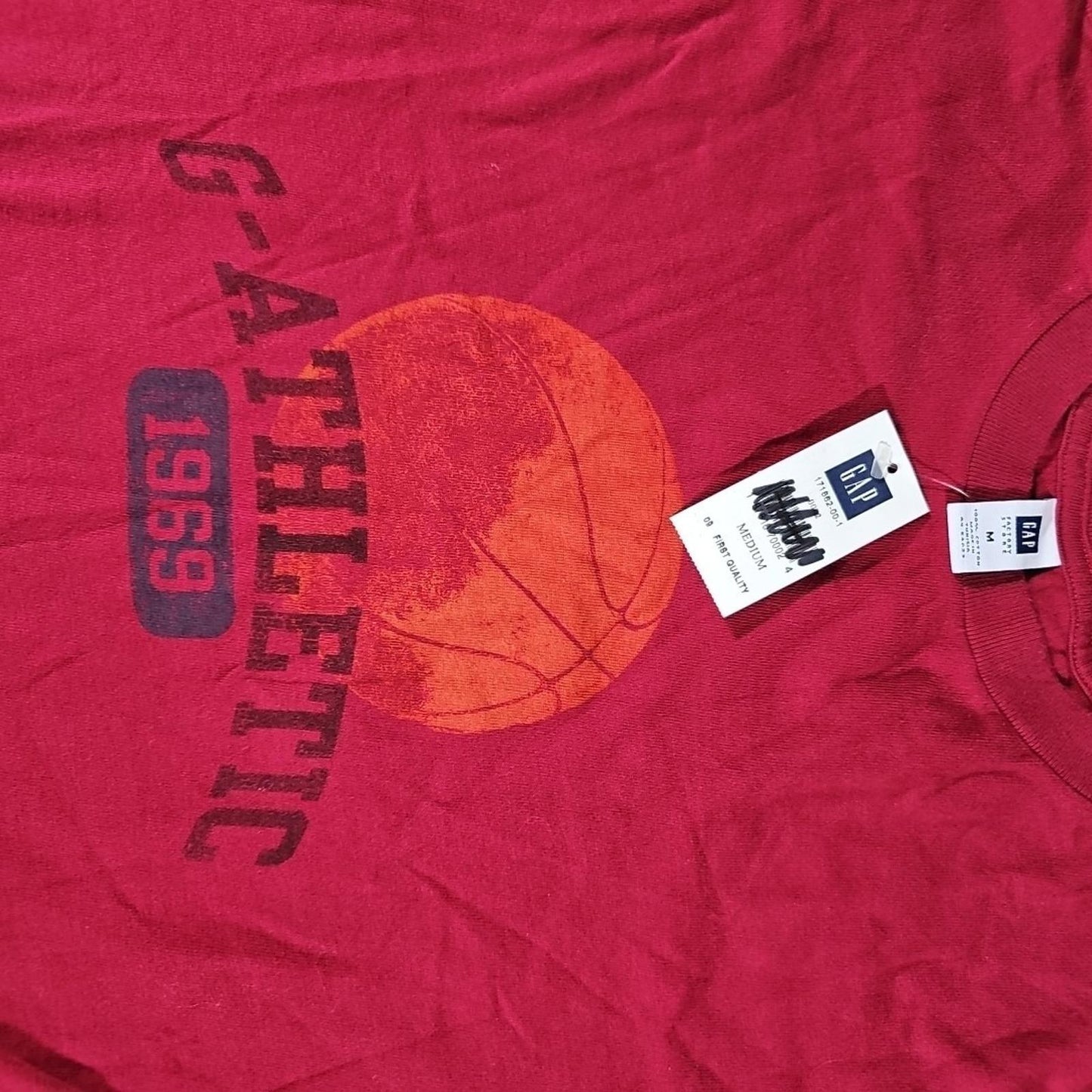 GAP Athletic M Long Sleeve NWT shirt Basketball