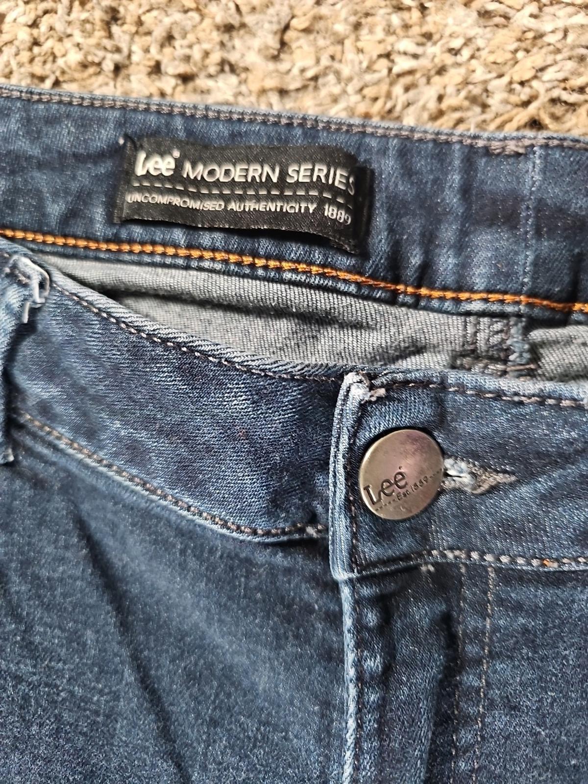 LEE Modern Series Curvy Hi Bootcut Jeans