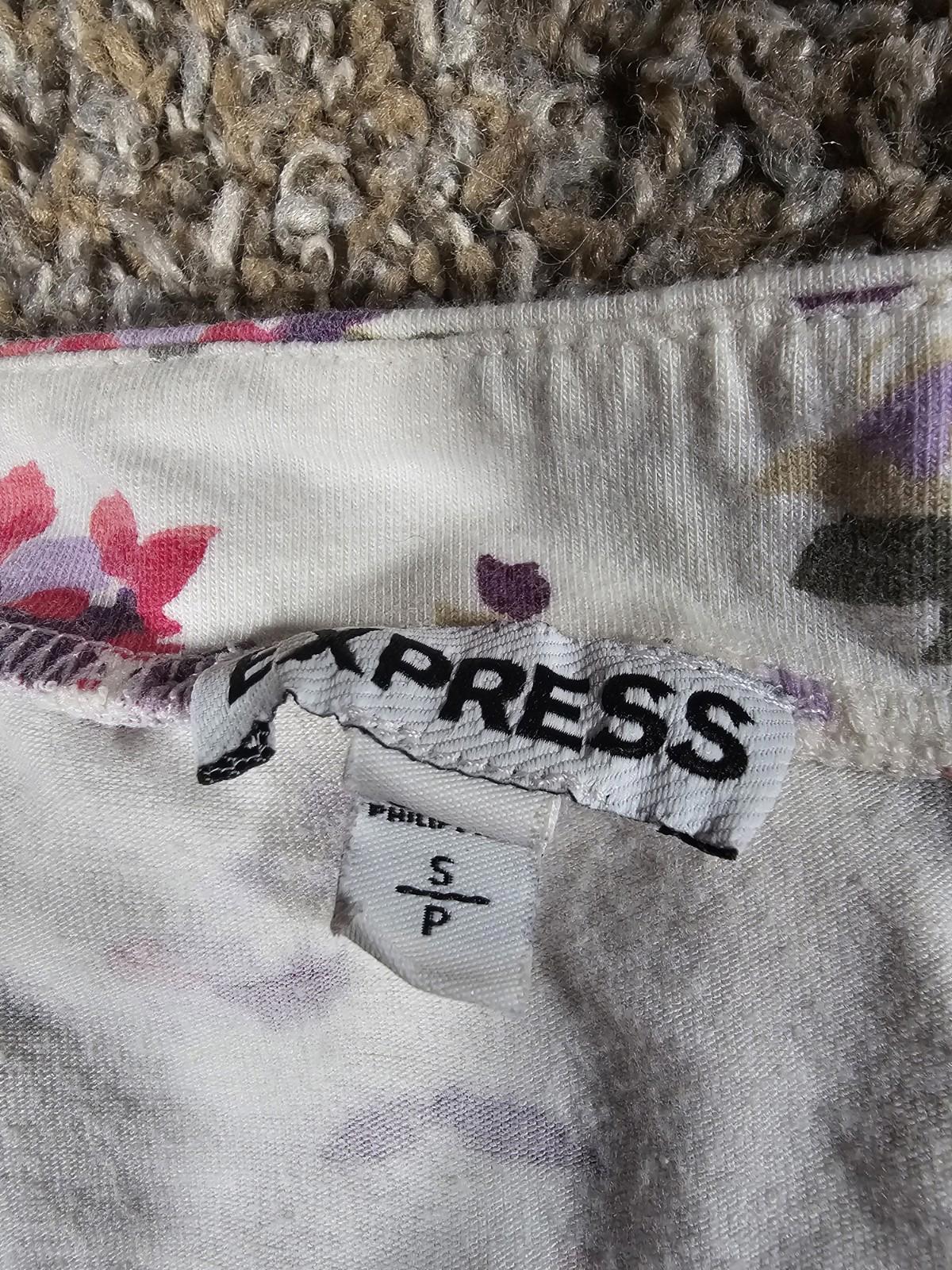 Express White Floral Tank Top Small