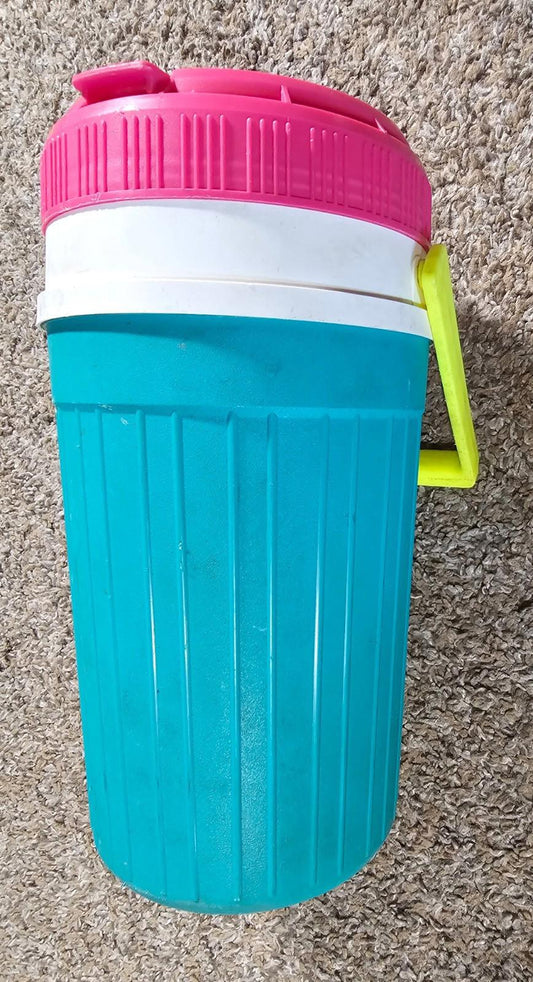 VINTAGE igloo 1/2 Half Gallon Water Jug Cooler 1990’s Neon Colors
