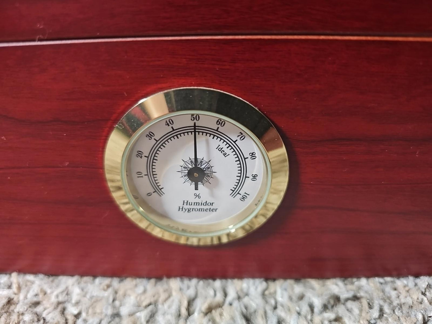 Mantello Cigars Wooden Humidor hygrometer gauge NWD NWOT Boveda 4 Humidity Packs