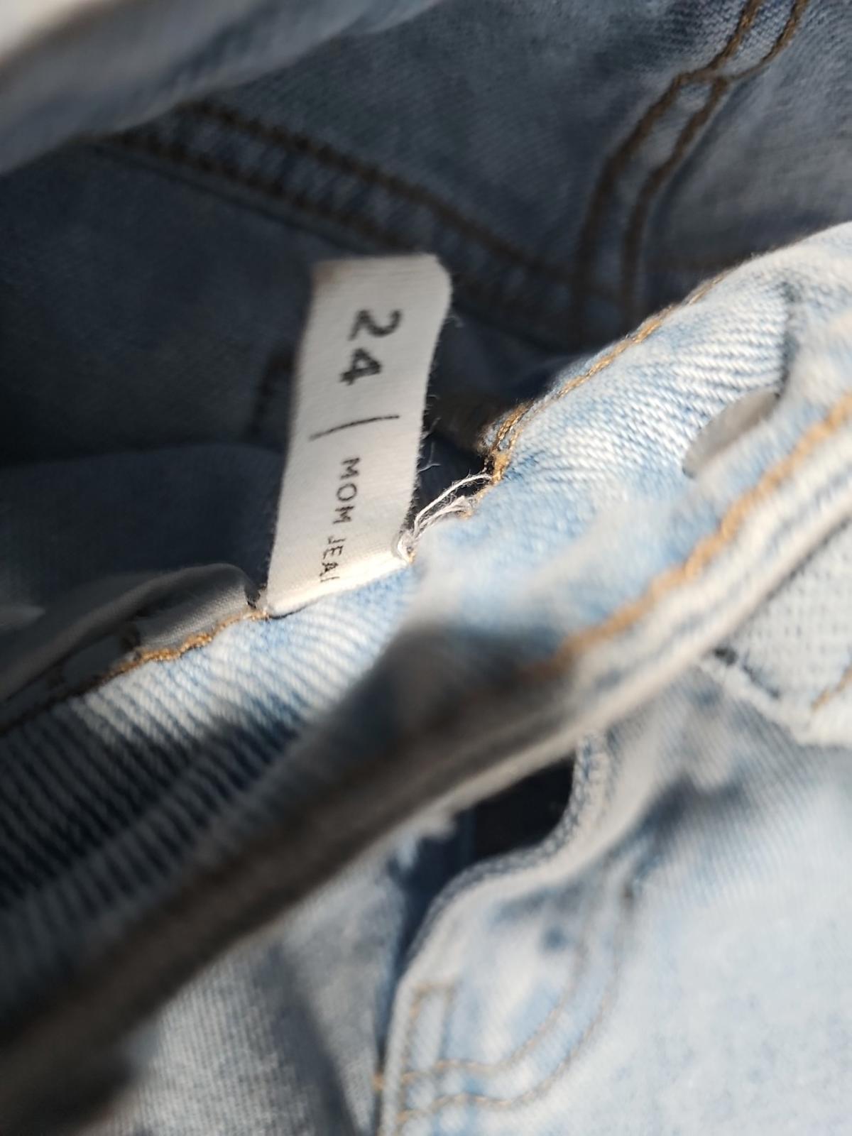 Pacsun Sz 24 Mom Jeans