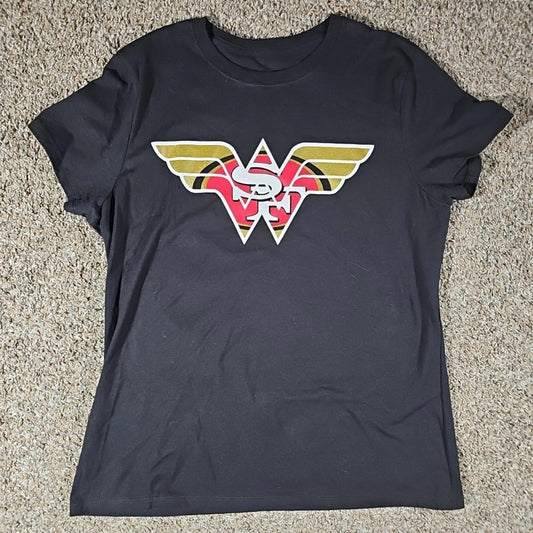 San Francisco 49ers Wonder Woman Hanes Large Black Tshirt